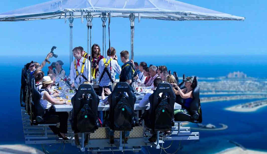 dinner-in-the-sky-dubai-kidzapp